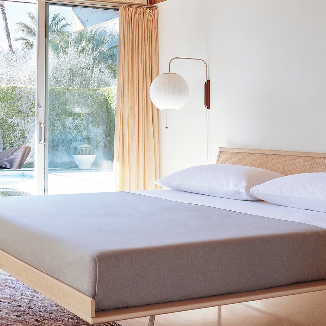Wandlamp Zijden Kap Walnoot Metaal Wit Woonkamer Slaapkamer