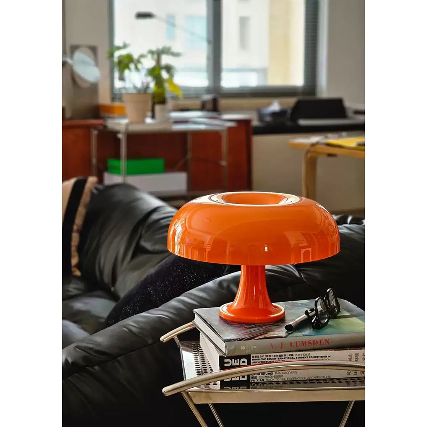 Paddenstoelvormige Tafellamp met 4 Lichtbronnen en Gedimde Retro Sfeer