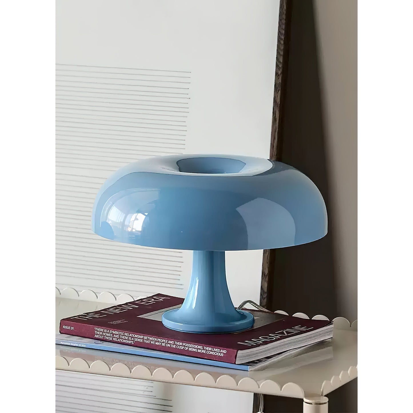 Paddenstoelvormige Tafellamp met 4 Lichtbronnen en Gedimde Retro Sfeer