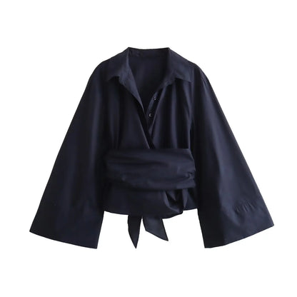 Vrouwelijke Blouse met Lange Mouwen en Strik Details