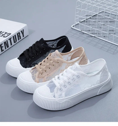 Vrouwelijke Florale Sneakers met Mesh Paneel