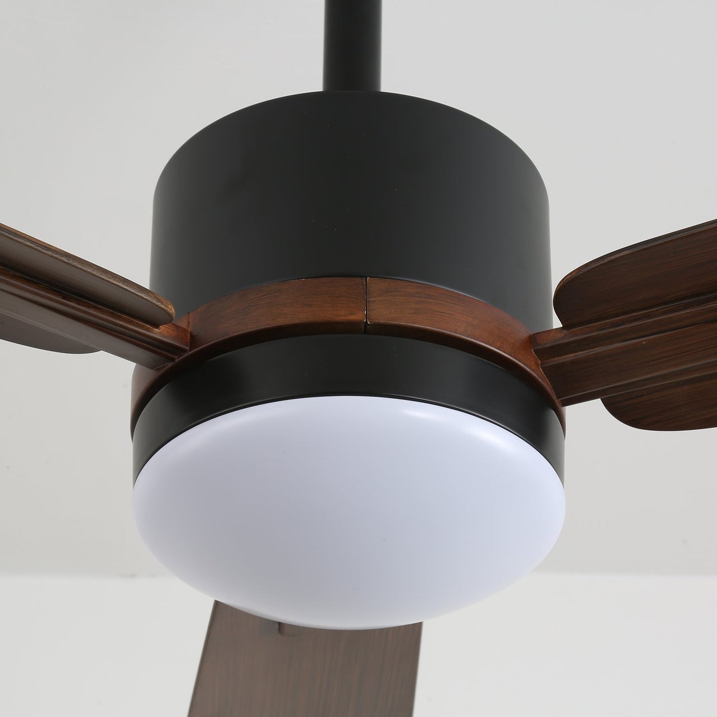Moderne Plafondventilator met Verlichting — Hout & LED — Afstandsbediening