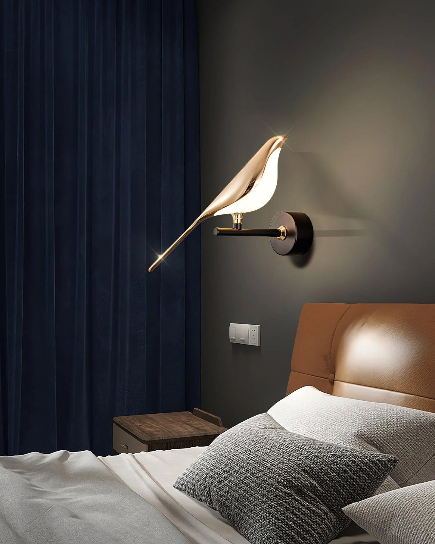 Wandlamp met Vogelmotief en Verstelbare Lamparmen – Zwart & Roségoud Design 1 of 2 Lichtpunten Magnetische Vogel Moderne Decoratieve Verlichting