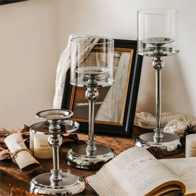 Scandinavische Kandelaar – Luxe Noordse Kaarsenhouder voor Modern Interieur