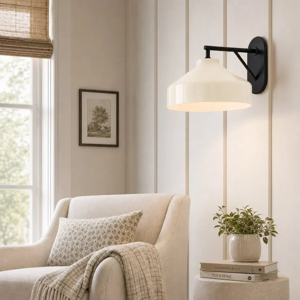 Metalen Wandlamp Minimalistisch Mat Afwerking Scandinavische Stijl Sfeerlicht voor Slaapkamer Gang Woonkamer Interieur