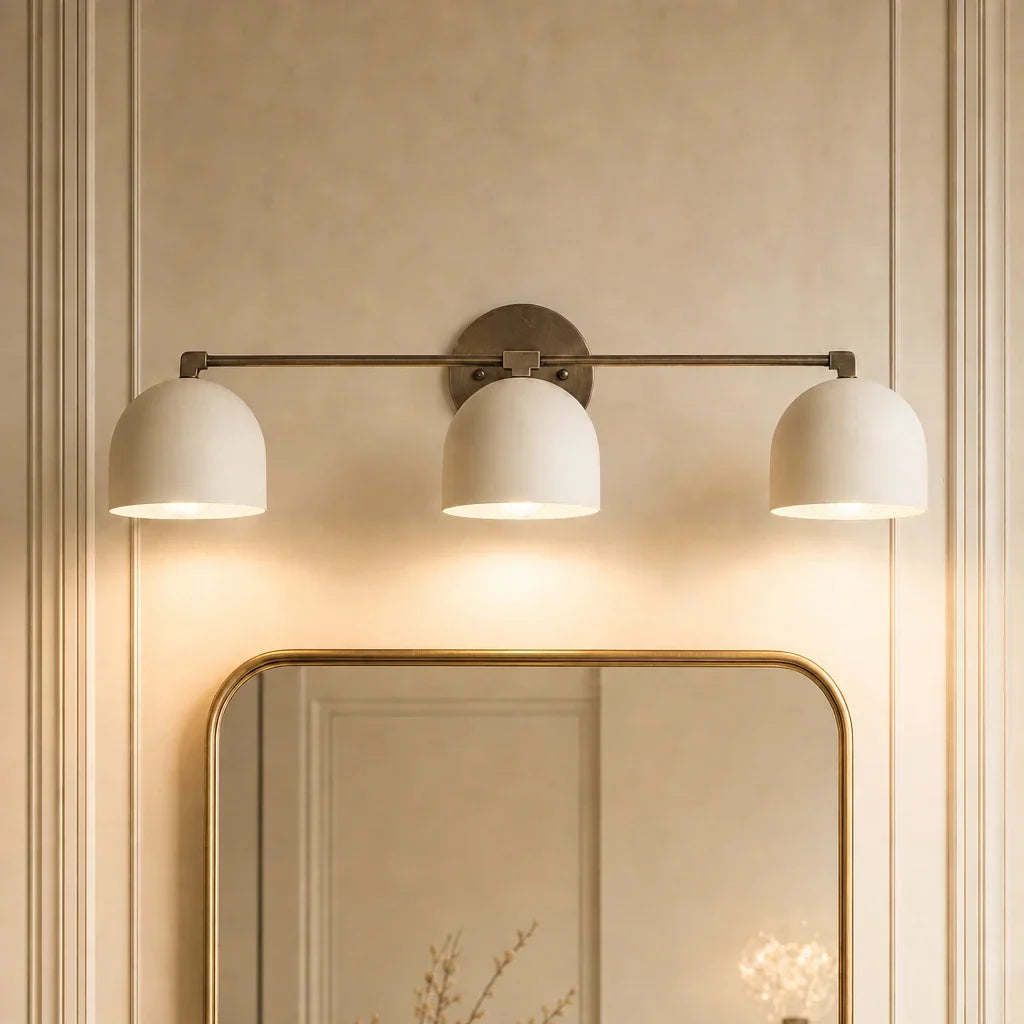 Metalen Wandlamp met Bolvormige Kap – Scandinavische Sfeerlamp voor Badkamer Slaapkamer Woonkamer – Moderne Wandverlichting Zwart Goud Messing