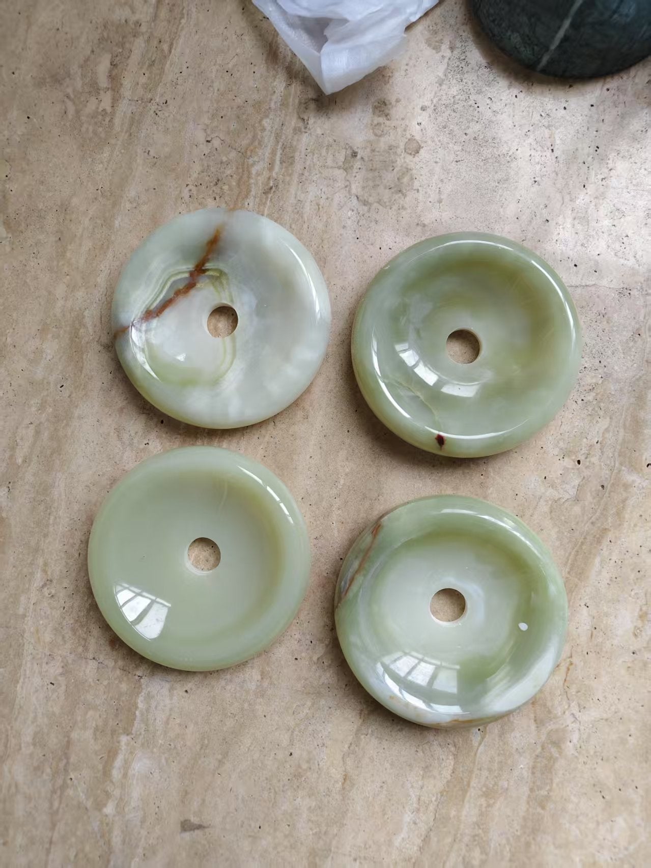 Ronde Jade Wandlamp met Glazen Kap – Luxe Natuursteen Design Verlichting 14 cm