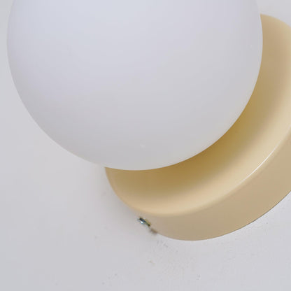 Nuvol Wandlamp — Metalen Wandspot met Glazen Bol ø12cm — Compacte Wandverlichting in 5 Kleuren