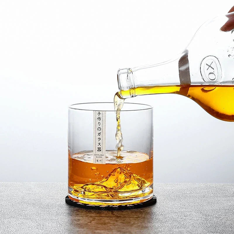 Japans Whiskeyglas met IJsberg Reliëf 300ml Hittebestendig Glas Handgemaakt Tumbler voor Whisky en Cocktails Premium Drinkglas in Houten Geschenkdoos Scandinavische Barware