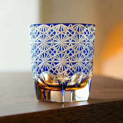 Whiskeyglas Edo Kiriko Blauw Amber Handgemaakt Sterchysant Sterrenzee Japans Kristal