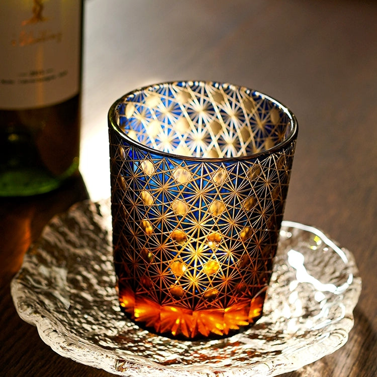 Handgeslepen Whiskeyglazen met Ster en Chrysant Patroon – Blauw Amber & Rood Amber – Inclusief Houten Doos
