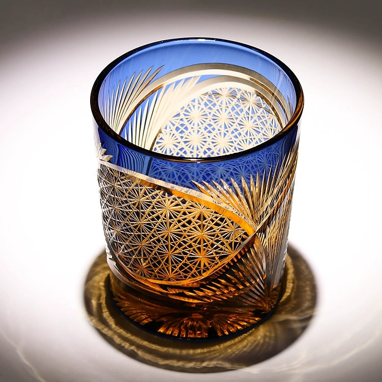 Whiskeyglas Edo Kiriko Kraanvogelveer Amber Handgemaakt Japans Kristal Houten Doos