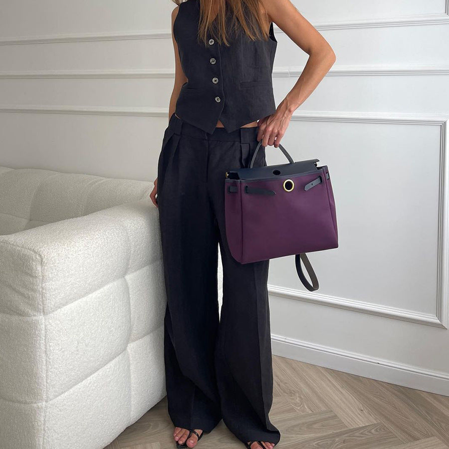 Vrouwelijke Vest en Broek Set Comfortabel Modern Design