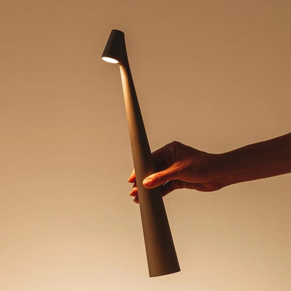 Lumina tafellamp aluminium 3000K draadloos zwart wit rood eettafel leeslamp modern design