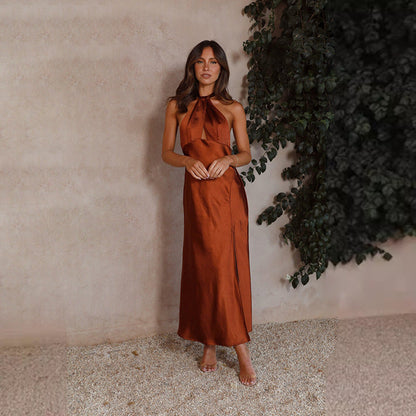 Nishel | Maxi Jurk Satijn Halterneck met Split