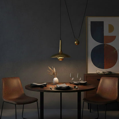 Verstelbare Hanglamp Onos – Hoogte-instelbaar met Tegengewichtbal – Chroom of Goud Metaal – Vintage 1970s Design – Retro Pendelverlichting voor Eettafel en Keukeneiland
