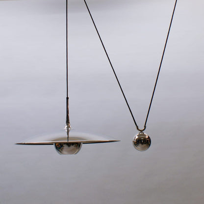 Verstelbare Hanglamp Onos – Hoogte-instelbaar met Tegengewichtbal – Chroom of Goud Metaal – Vintage 1970s Design – Retro Pendelverlichting voor Eettafel en Keukeneiland