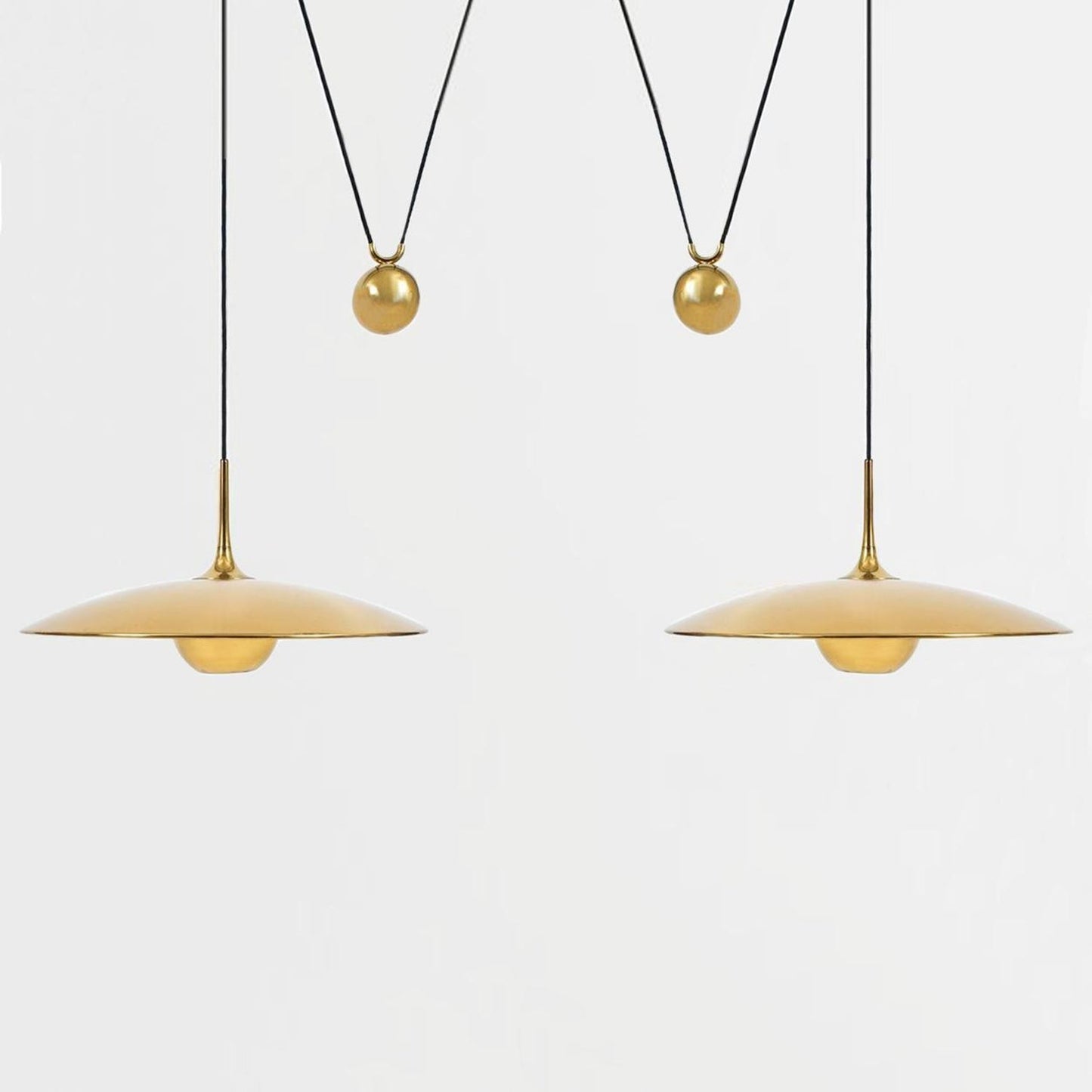 Verstelbare Hanglamp met Tegengewicht — Industriële Metalen Pendellamp in Chroom of Goud