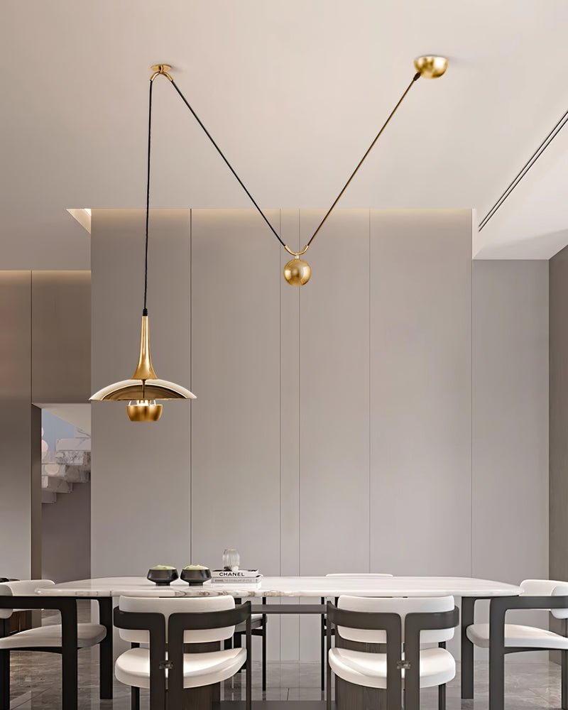 Verstelbare Hanglamp met Tegengewicht — Industriële Metalen Pendellamp in Chroom of Goud