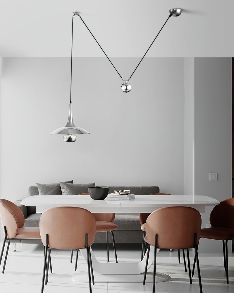 Verstelbare Hanglamp met Tegengewicht — Industriële Metalen Pendellamp in Chroom of Goud