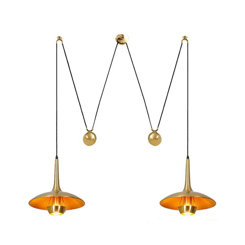 Verstelbare Hanglamp Onos – Hoogte-instelbaar met Tegengewichtbal – Chroom of Goud Metaal – Vintage 1970s Design – Retro Pendelverlichting voor Eettafel en Keukeneiland