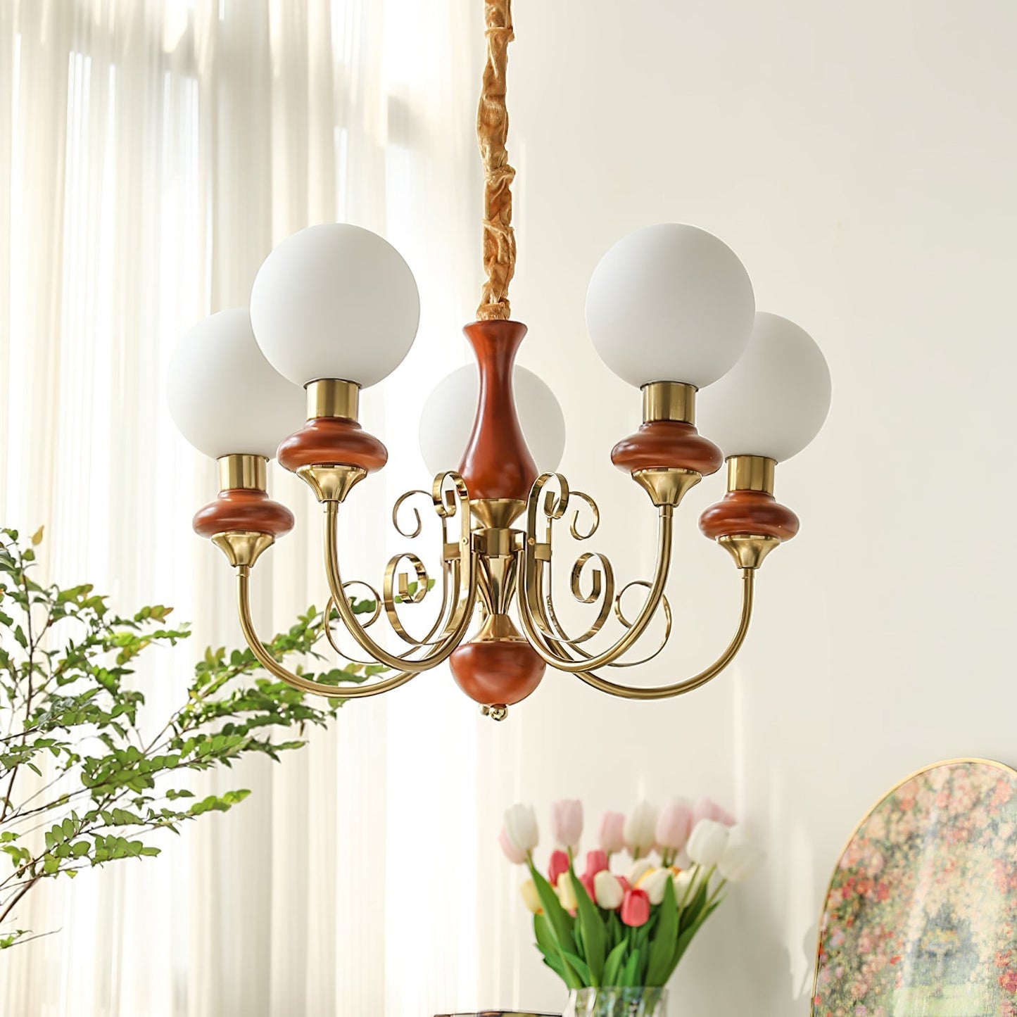 Kroonluchter met Groene Glazen Kappen en Gouden of Zwarte Afwerking – Luxe Hanglamp in 3, 5 of 8 Lichtpunten