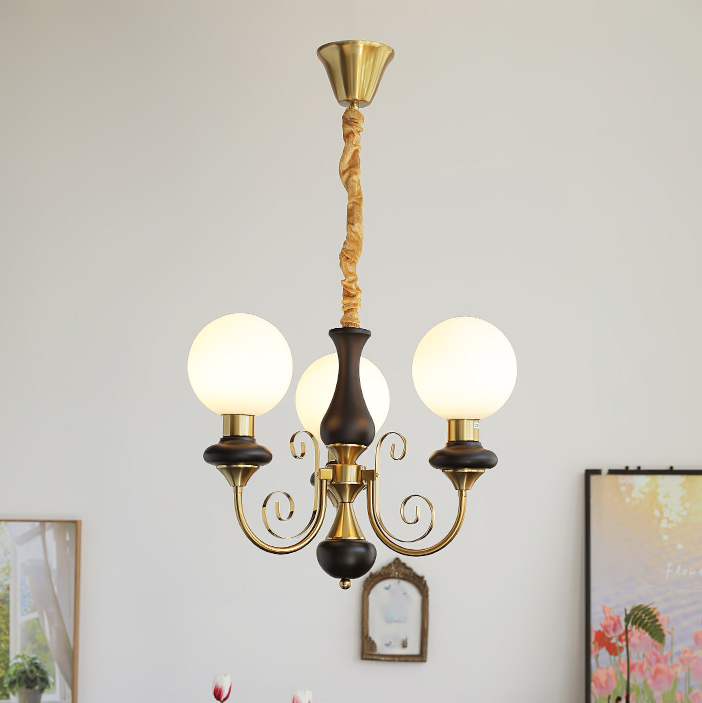 Kroonluchter met Groene Glazen Kappen en Gouden of Zwarte Afwerking – Luxe Hanglamp in 3, 5 of 8 Lichtpunten