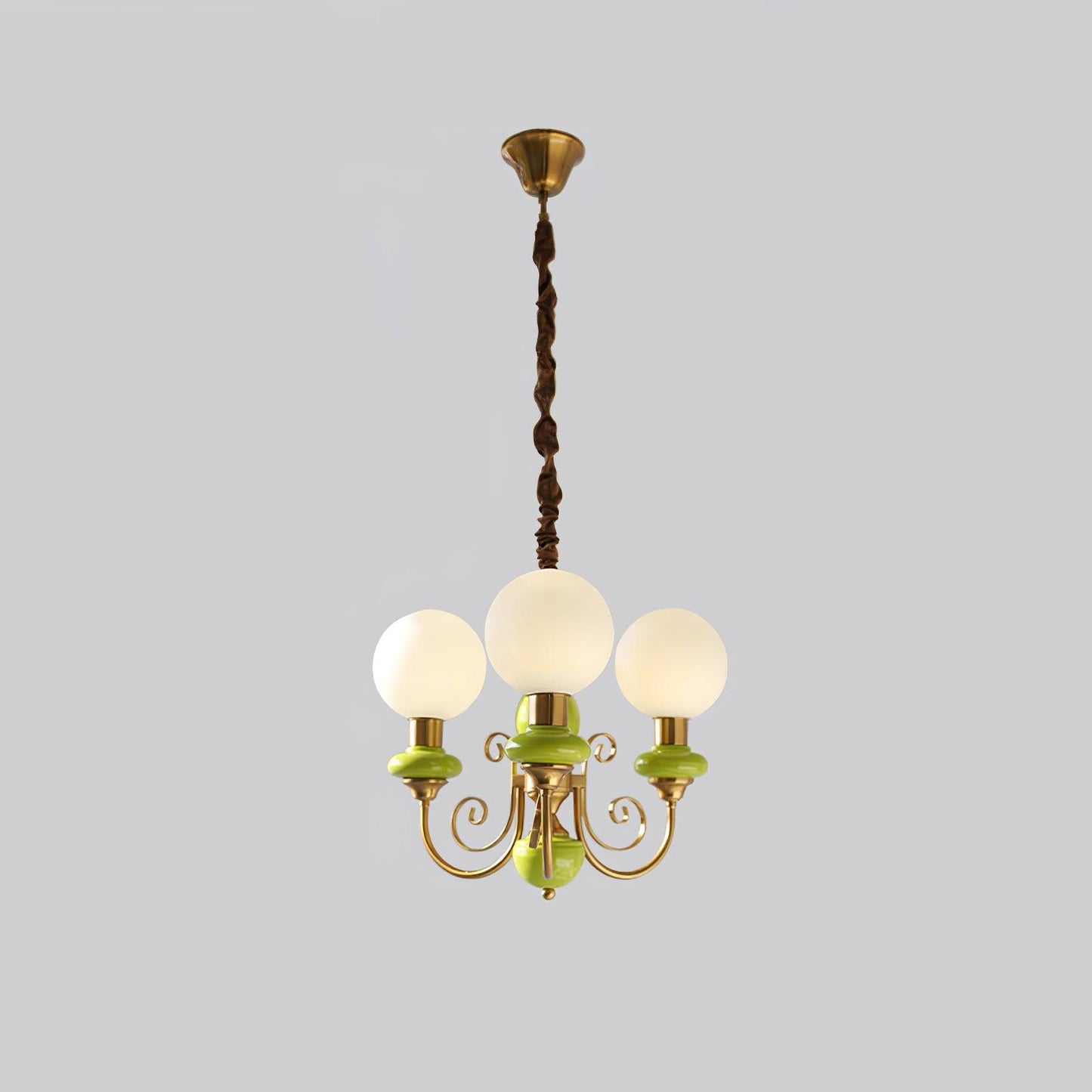 Kroonluchter met Groene Glazen Kappen en Gouden of Zwarte Afwerking – Luxe Hanglamp in 3, 5 of 8 Lichtpunten