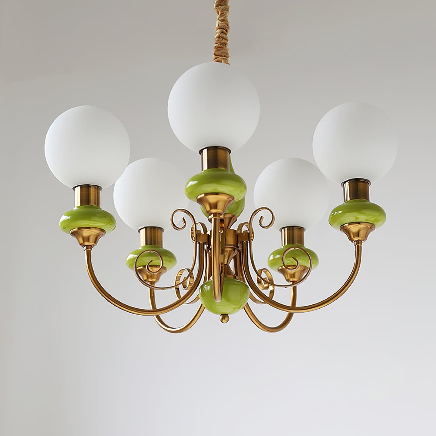 Kroonluchter met Groene Glazen Kappen en Gouden of Zwarte Afwerking – Luxe Hanglamp in 3, 5 of 8 Lichtpunten