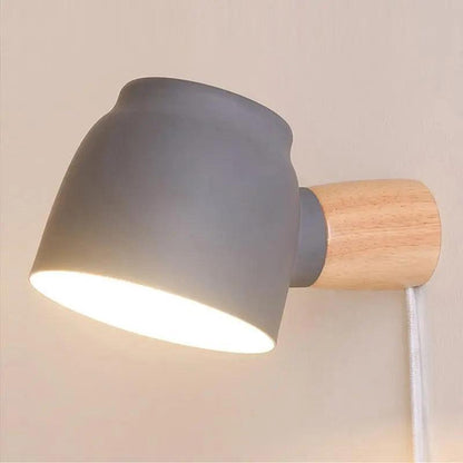 Oona Plug-in Wandlamp – Scandinavische Wandspot met Stekker – Flexibele Stijlverlichting voor Slaapkamer