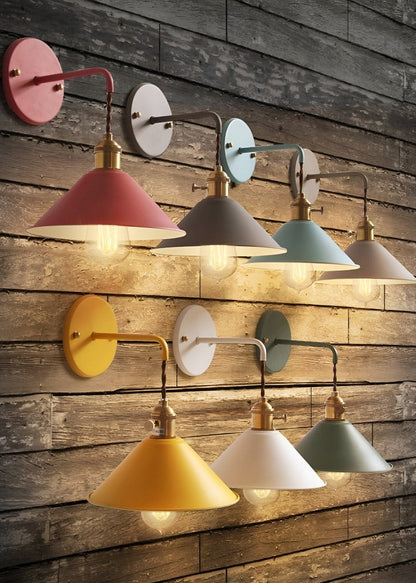 Wandlamp Retro Vintage Metaal Kegelvorm 22cm Industrieel Design