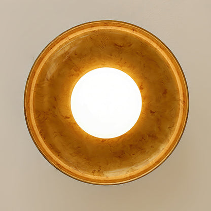 Plafondlamp met handgeblazen glazen kap en gestructureerde metalen rozet – warm sfeerlicht voor woonkamer, slaapkamer en entree