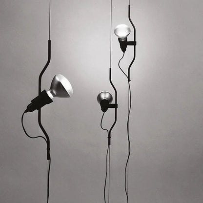 In Hoogte Verstelbare Hanglamp met Metalen Buiskap – Zwart/Wit/Rood