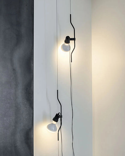 In Hoogte Verstelbare Hanglamp met Metalen Buiskap – Zwart/Wit/Rood