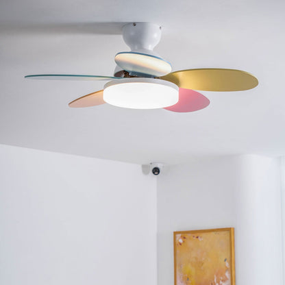 Liora Plafondventilator met Verlichting en Gekleurde Glazen Bladeren voor Kinderkamer – Moderne Ceiling Fan met LED en Afstandsbediening – Verstelbare Snelheid Plafondventilator met Licht in Meerdere Kleurvarianten