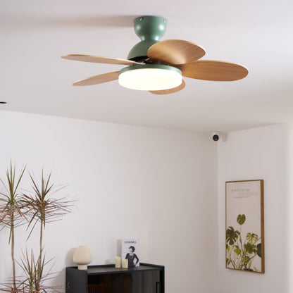Liora Plafondventilator met Verlichting en Gekleurde Glazen Bladeren voor Kinderkamer – Moderne Ceiling Fan met LED en Afstandsbediening – Verstelbare Snelheid Plafondventilator met Licht in Meerdere Kleurvarianten