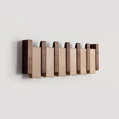 Houten Wandgarderobe in Klavierdesign – Handgemaakte Kapstok met Inklapbare Haken