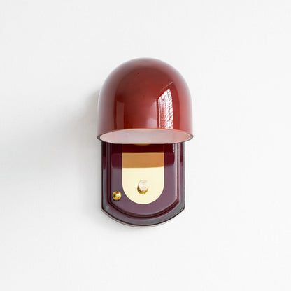 Vintage Wandlamp met Rode Glazen Kap — Sfeervolle Retro Verlichting voor Woonkamer & Eetkamer