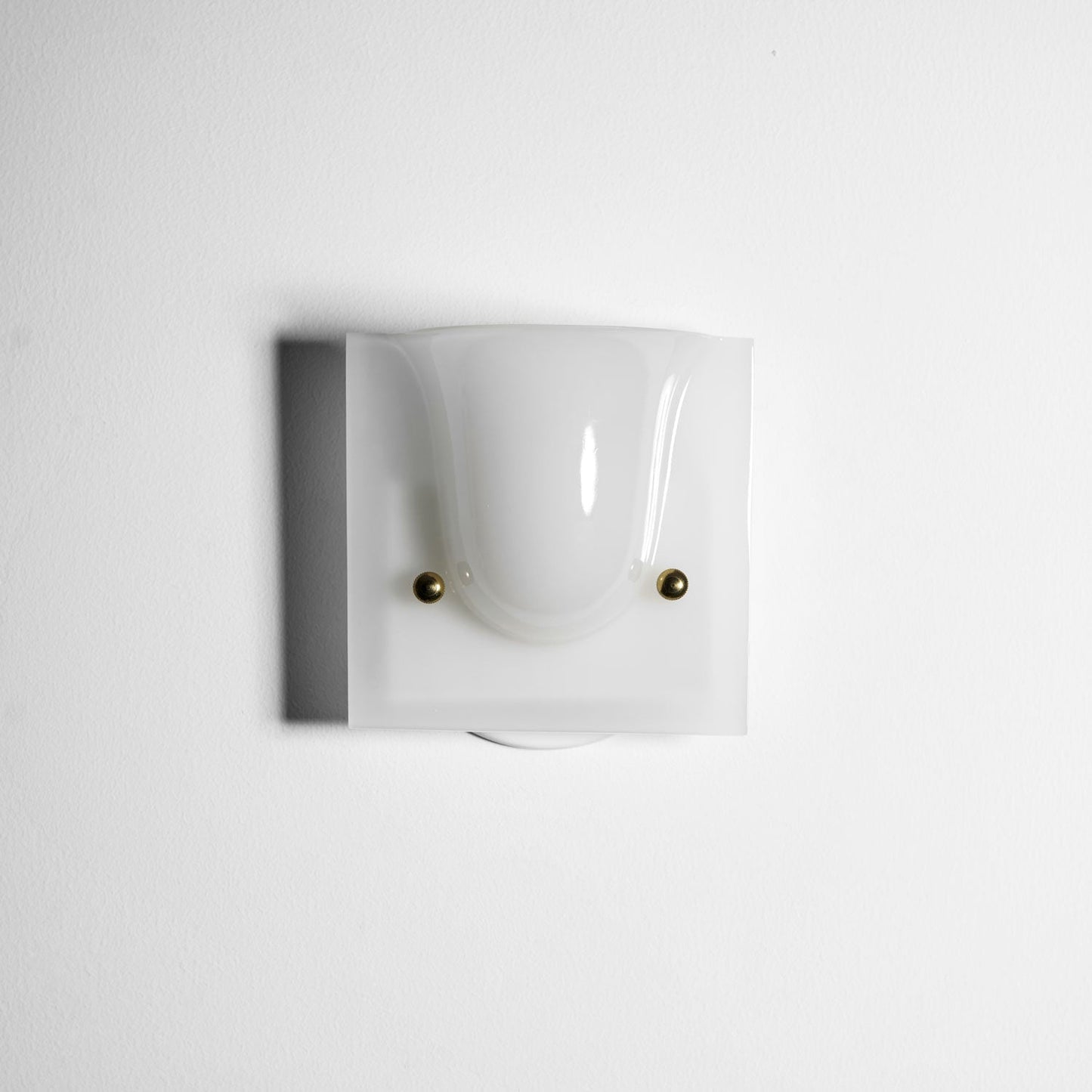Mollo Wandlamp — Organische Hars & IJzer Wandverlichting