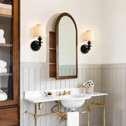 Vintage Wandlamp met Linnen Kap en Messing Armatuur – Retro Design voor Slaapkamer en Woonkamer