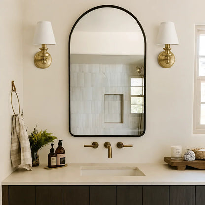 Vintage Wandlamp met Linnen Kap en Messing Armatuur – Retro Design voor Slaapkamer en Woonkamer