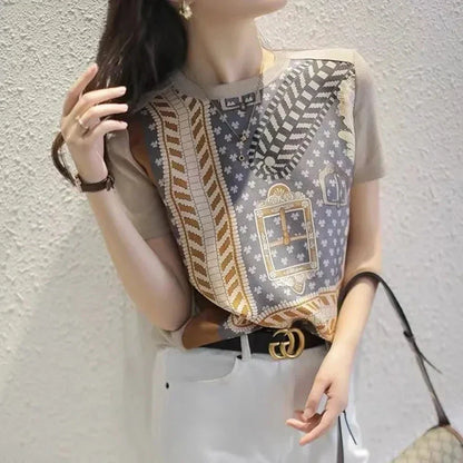 Vrouwelijke Zomerblouse Satijn Met Bloemenprint