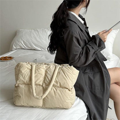 Dames Tote Tas Zwart Puffer Stijlvol en Ruim
