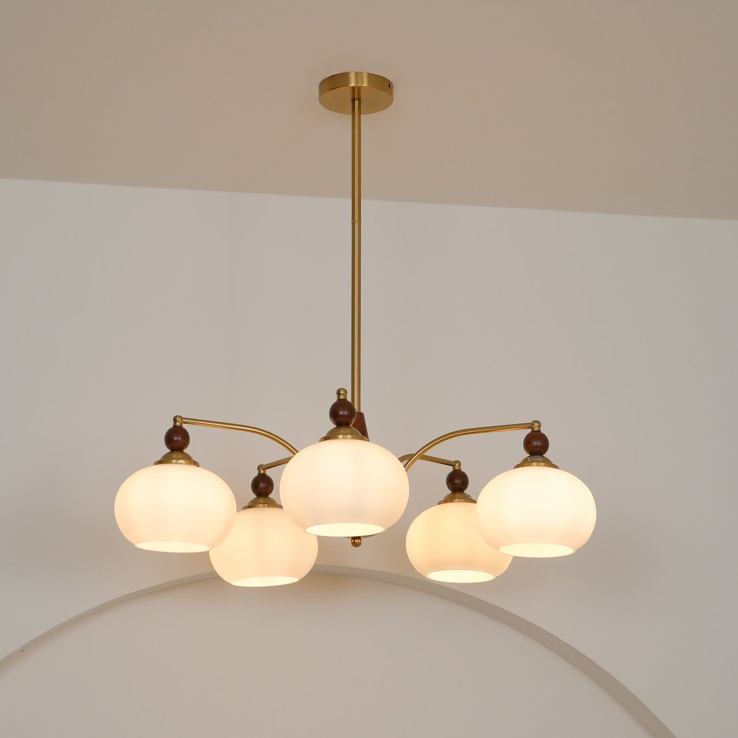 Retro Calliope Kroonluchter – Metalen Hanglamp met Glazen Kappen – 3, 5 of 8 Lichtpunten – Klassiek Vintage Design voor Eetkamer en Woonkamer