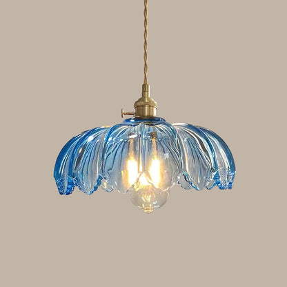 Retro Hanglamp met Bloembladkap en Messing Armatuur – Vintage Elegantie in Zes Glaskleuren – Enkele of Drievoudige Lichtpunten