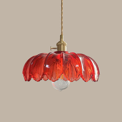 Retro Hanglamp met Bloembladkap en Messing Armatuur – Vintage Elegantie in Zes Glaskleuren – Enkele of Drievoudige Lichtpunten