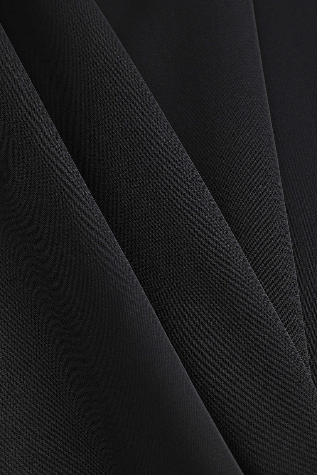 Zwarte Avondjurk Elegante Halternek Klassiek Design