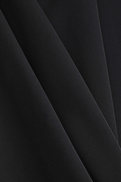 Zwarte Avondjurk Elegante Halternek Klassiek Design