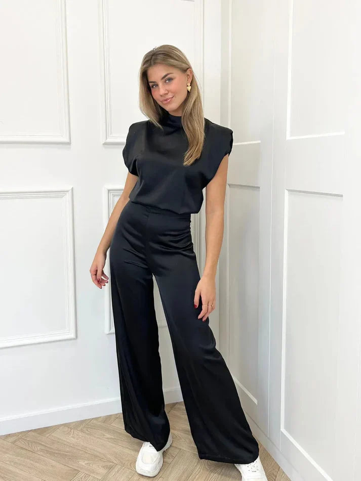 Dames Jumpsuit Wijd Model met Diepe Hals en Wijde Pijpen - StudioMarella