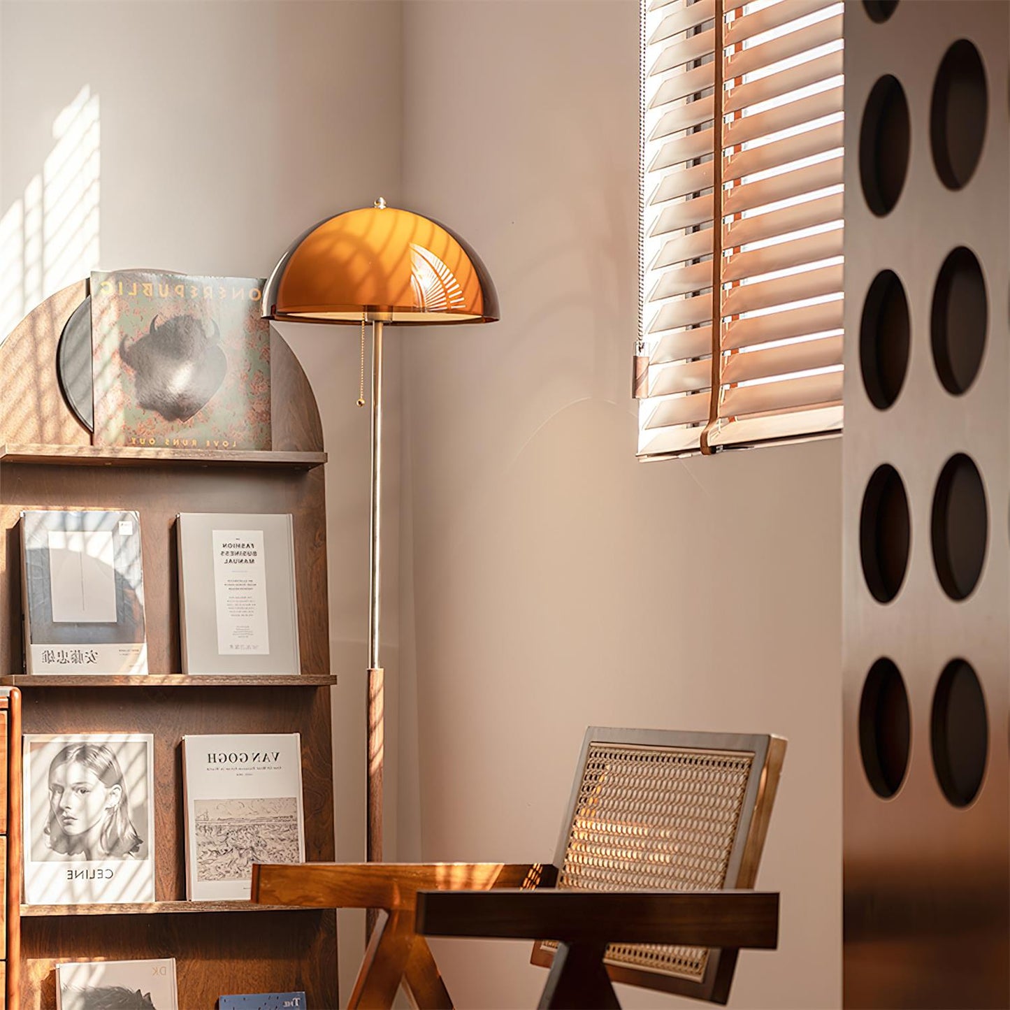 Tavino vloerlamp hout metaal amber woonkamer leeslamp retro design sfeerverlichting moderne staande lamp